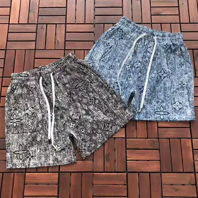 ￥~129 L🔥 SHORTS 77030607 (im 185CM 70KG iwear size S in the photo)