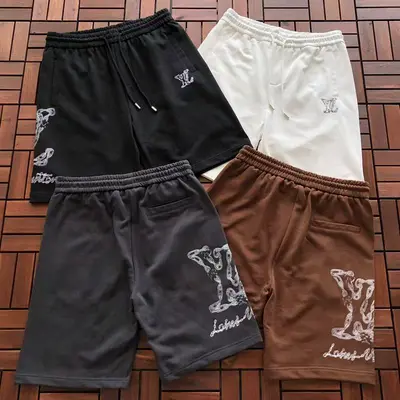 ￥~175 L🔥 SHORTS 66030618 (im 185CM 70KG iwear size S in the photo)