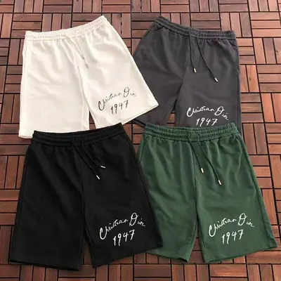 ￥~175 D🔥O🔥 SHORTS 66030604 (im 185CM 80KG iwear size M in the photo)