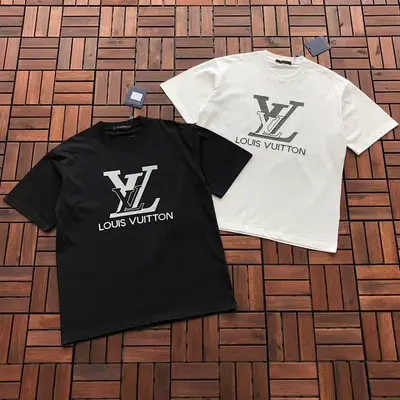 ￥~119 L🔥T-SHIRT 55030623 (im 185CM 80KG iwear size L in the photo)