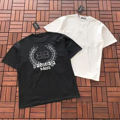 ￥~119 B🔥L🔥🔥🔥IA🔥A T-SHIRT 55030606 (im 185CM 80KG iwear size 2XL in the photo)