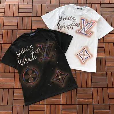 ￥129 L🔥T-SHIRT 88030708 (im 176CM 58KG iwear size S in the photo)
