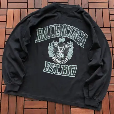 ￥115 B🔥L🔥🔥🔥IA🔥A LONG-SLEEVE 88030737 (im 176CM 58KG iwear size S in the photo)