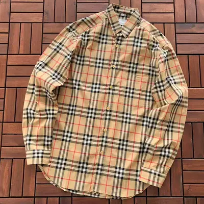 ￥125 B🔥RB🔥RRY LONG-SLEEVE 88030732 (im 176CM 58KG iwear size S in the photo)