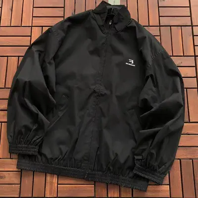￥185 B🔥L🔥🔥🔥IA🔥A JACKET 88030736 (im 185CM 70KG iwear size 48 in the photo)