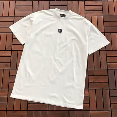 ￥~79 BROKEN PLANET T-SHIRT 77030721 (im 185CM 70KG iwear size M in the photo)