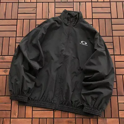 ￥185 B🔥L🔥🔥🔥IA🔥A JACKET 88030722 (im 185CM 70KG iwear size 48 in the photo)