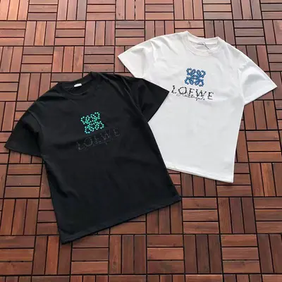 ￥129 L🔥E🔥🔥 T-SHIRT 88030745 (im 176CM 58KG iwear size S in the photo)
