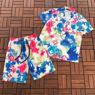 TOP￥~109 PANTS￥~99 L🔥T-SHIRT SHIRT SHORTS 77030845 (im 176CM 58KG iwear size L in the photo)