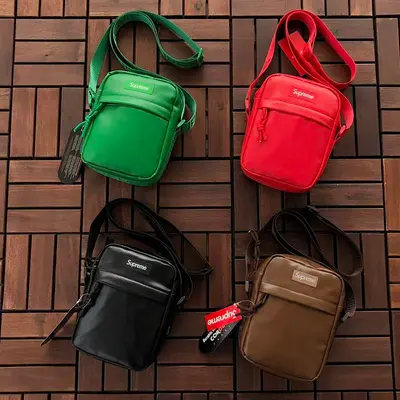 ￥~119 S🔥P🔥E🔥E BAG 66030810（长17CM*宽20CM*高6CM）