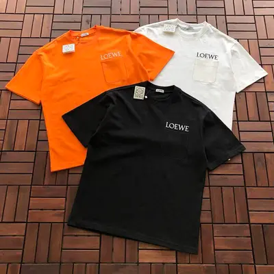 ¥165 L🔥E🔥🔥 T-SHIRT 88030911 (im 185CM 70KG iwear size S in the photo)