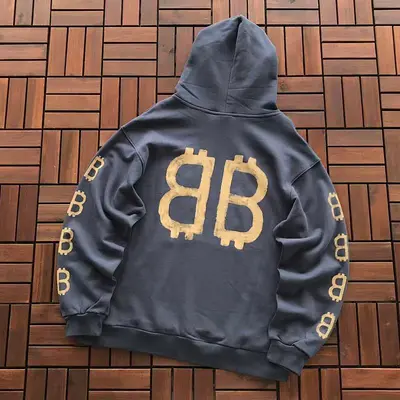￥ 179 B🔥L🔥🔥🔥IA🔥A HOODIE 88030935 (im 185CM 70KG iwear size M in the photo)
