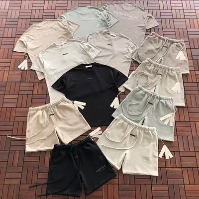 TOP￥115 PANTS￥119 FOG T-SHIRT SHORTS FLEECE 88030901 (im 185CM 70KG iwear size M in the photo)