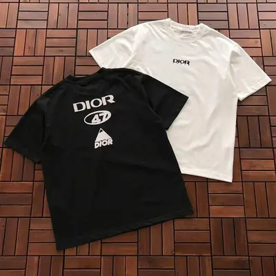 ￥~115 D🔥O🔥 T-SHIRT 77031029 (im 185CM 70KG iwear size L in the photo)