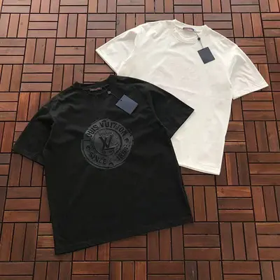 ￥~115 L🔥T-SHIRT 77031032 (im 185CM 70KG iwear size L in the photo)