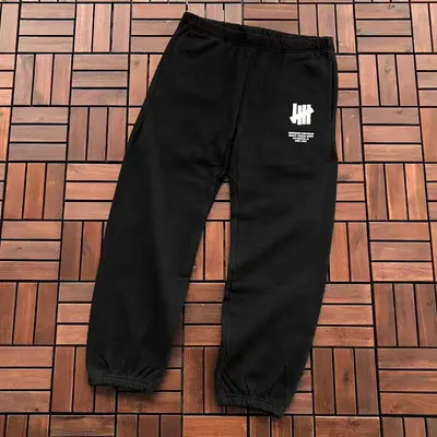 ￥~139 UNDEFEATED TROUSERS FLEECE 77031045 (im 185CM 80KG iwear size M in the photo)
