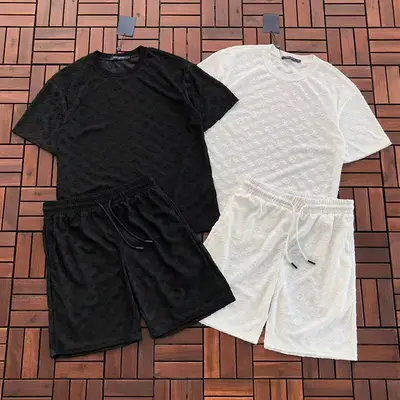 TOP ￥~ 95 PANTS ￥~99 L🔥T-SHIRT SHORTS 55031305 (im 180CM 68KG iwear size L in the photo)