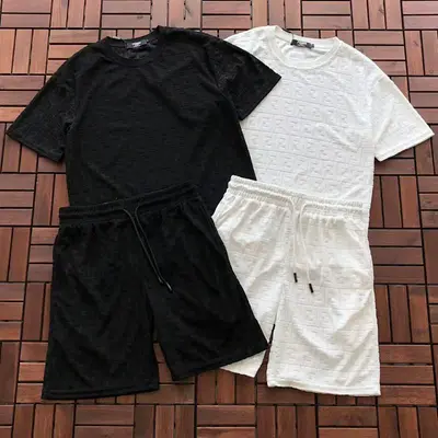 TOP ￥~ 95 PANTS ￥~ 99 F🔥🔥D🔥 T-SHIRT SHORTS 55031434 (im 180CM 68KG iwear size L in the photo)