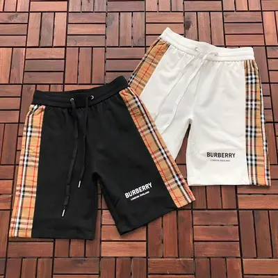 ￥~119 B🔥RB🔥RRY SHORTS 77031420 (im 185CM 70KG iwear size M in the photo)
