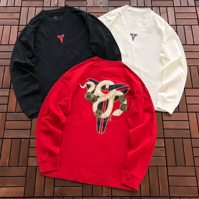 ￥125 N🔥K🔥& KOBE LONG-SLEEVE 88031607 (im 180CM 68KG iwear size L in the photo)