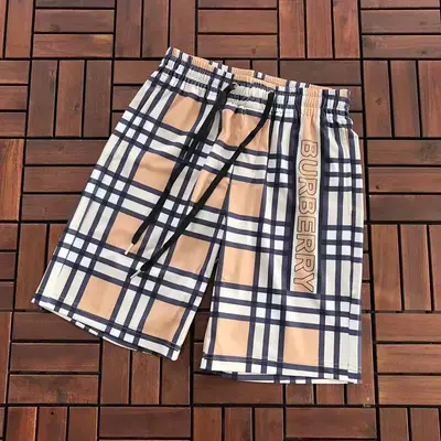 ￥~99 B🔥RB🔥RRY SHORTS 77031431 (im 185CM 70KG iwear size M in the photo)