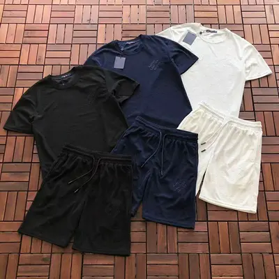 TOP￥~95 PANTS￥~99 L🔥T-SHIRT SHORTS 55031424 (im 180CM 68KG iwear size L in the photo)