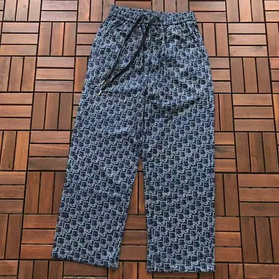 ￥ ~135 D🔥O🔥 TROUSERS 77031787 (im 176CM 58KG iwear size M in the photo)