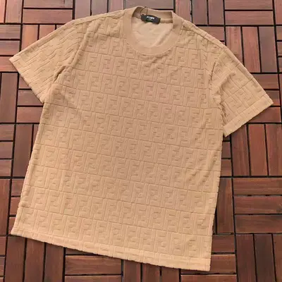 ￥ ~ 89 F🔥🔥D🔥 T-SHIRT 77031708 (im 176CM 58KG iwear size M in the photo)