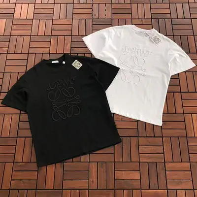 ￥~109 L🔥E🔥🔥 T-SHIRT 77031620 (im 180CM 68KG iwear size M in the photo)