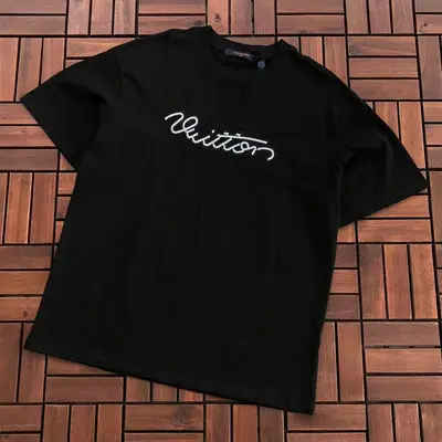 ￥~109 L🔥T-SHIRT 77031617 (im 180CM 68KG iwear size M in the photo)