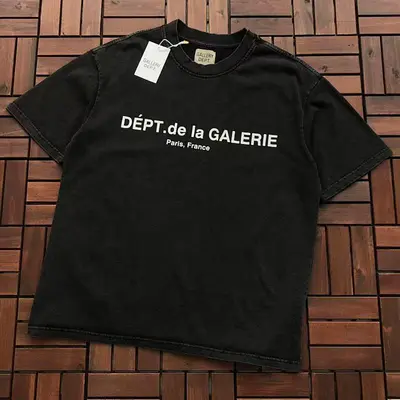 ￥~89 GALLERY DEPT T-SHIRT 77031835 (im 180CM 68KG iwear size M in the photo)