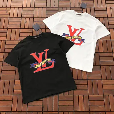 ￥~129 L🔥T-SHIRT 55031750 (im 176CM 58KG iwear size M in the photo)