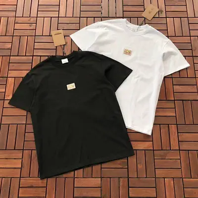 ￥~129 B🔥RB🔥RRY T-SHIRT 55031748 (im 176CM 58KG iwear size M in the photo)