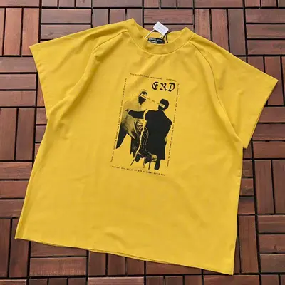 ￥~95 E.R.D T-SHIRT 77031846 (im 180CM 68KG iwear size M in the photo)