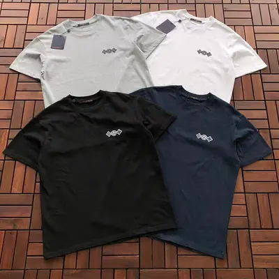 ￥ ~ 129 L🔥T-SHIRT 55031870 (im 176CM 58KG iwear size M in the photo)