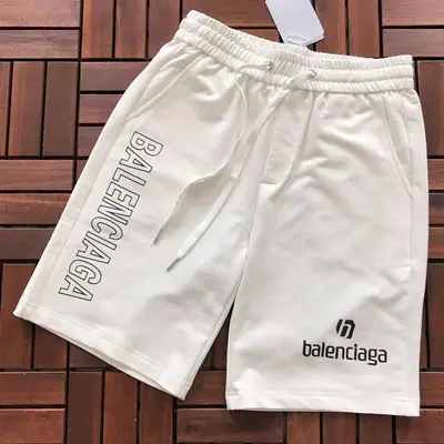 ￥~119 B🔥L🔥🔥🔥IA🔥A SHORTS 77031900 (im 176CM 58KG iwear size M in the photo)