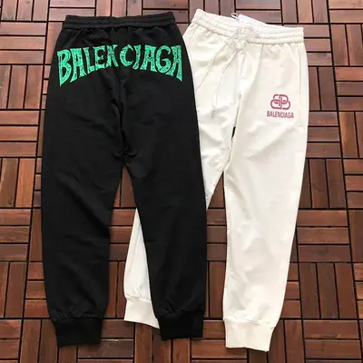 ￥~135 B🔥L🔥🔥🔥IA🔥A TROUSERS 77031907 (im 176CM 58KG iwear size M in the photo)