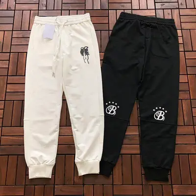 ￥~135 B🔥L🔥🔥🔥IA🔥A 77031906 (im 176CM 58KG iwear size M in the photo)