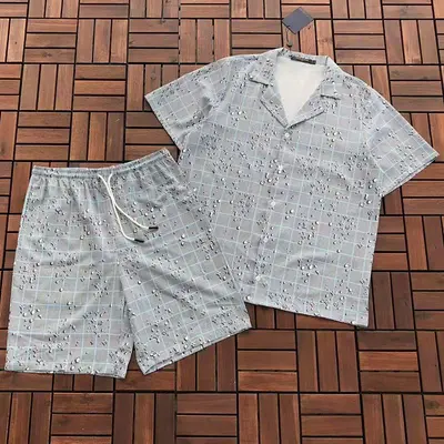 ￥~175 L🔥T-SHIRT SHIRT SHORTS 55031833 (im 185CM 80KG iwear size L in the photo)