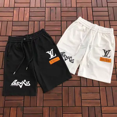 ￥~119 L🔥 SHORTS 77031859 (im 176CM 58KG iwear size M in the photo)