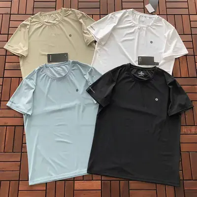 ¥~129 L🔥🔥UL🔥M🔥N T-SHIRT 66032005 (im 185CM 80KG iwear size XL in the photo)