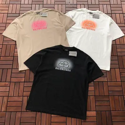 ￥~149 B🔥L🔥🔥🔥IA🔥A T-SHIRT 66032103 (im 185CM 80KG iwear size XL in the photo)