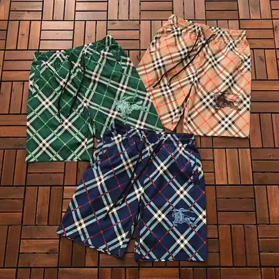￥~115 B🔥RB🔥RRY SHORTS 77032230 (im 176CM 58KG iwear size L in the photo)