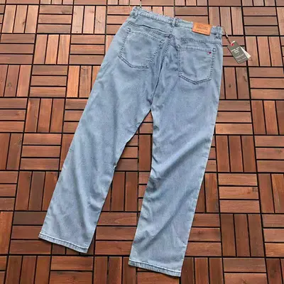 ￥~215 T🔥🔥🔥 H🔥🔥🔥R JEANS 66032230 (im 185CM 80KG iwear size 33 in the photo)