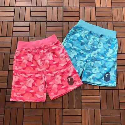 ￥~109 BAPE SHORTS 55032326 (im 180CM 68KG iwear size M in the photo)