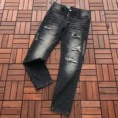 ￥~226 D🔥Q🔥🔥R🔥D2 JEANS 55032314 (im 176CM 58KG iwear size 48 in the photo)