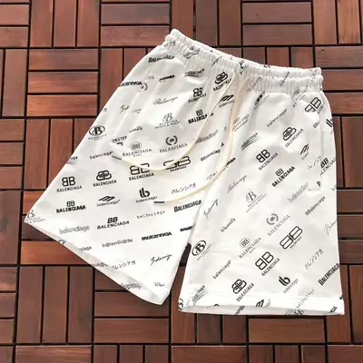 ￥195 B🔥L🔥🔥🔥IA🔥A SHORTS 88032347 (im 176CM 58KG iwear size M in the photo)
