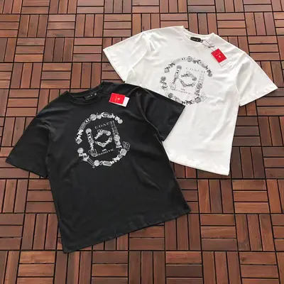 ￥109 C🔥A🔥H & CLOT T-SHIRT 88032312 (im 180CM 68KG iwear size M in the photo)