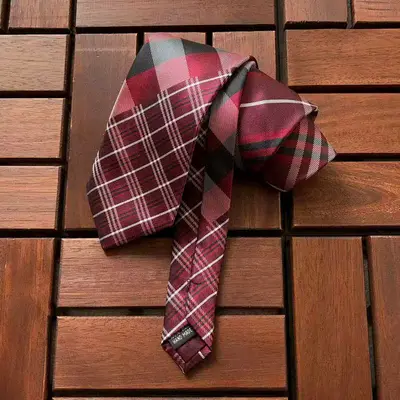 ￥ ~ 99 B🔥RB🔥RRY TIE 55032459