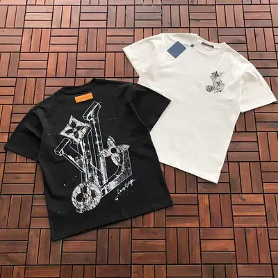 ￥~119 L🔥T-SHIRT 55032432 (im 180CM 68KG iwear size M in the photo)